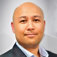 mark-donnelly-portrait-photo-square mark-donnelly-portrait-photo-square